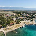 Gianni Only 70m From The Sea, Island Pag
