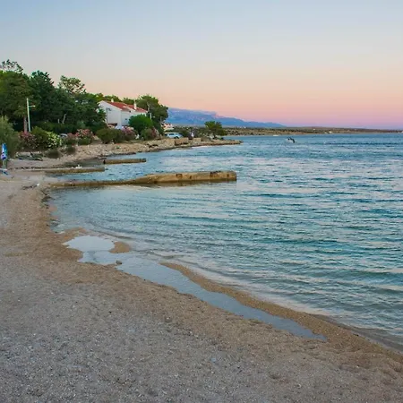 Gianni Only 70m From The Sea, Island Pag Appartamento