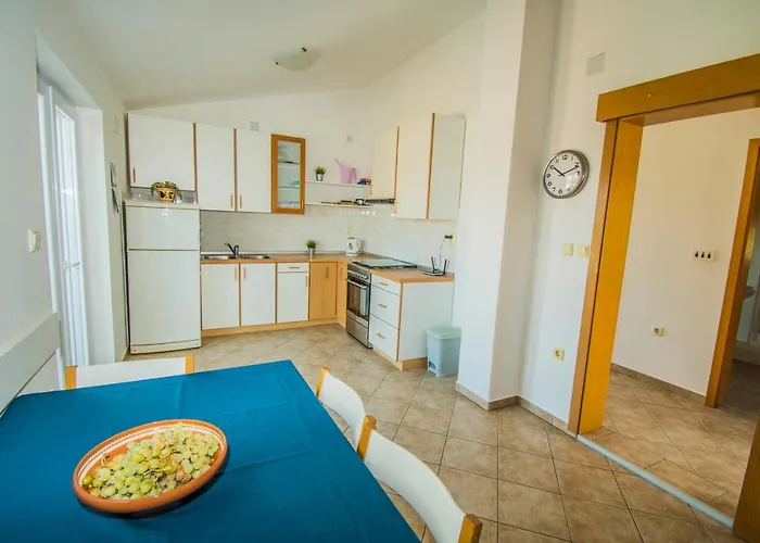 公寓 Gianni Only 70m From The Sea, Island Pag