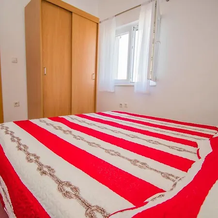 Gianni Only 70m From The Sea, Island Pag Διαμέρισμα *